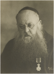 114322 Pater Ildefonsus (1875-1930). Capucijn. Vanaf 1909 werkzaam in Helmond. Oprichter en leider van R.K. ...