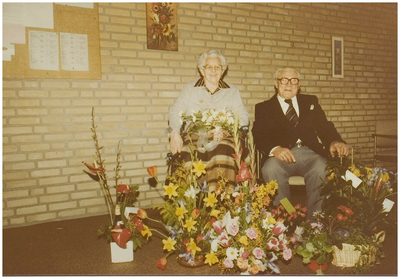 114420 Echtpaar C. Lambooy en A. Lambooy - van de Westerlo, bij hun 60-jarige bruiloft op 6.2.1980, 06-02-1980