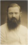 114451 Broeder Benedictus van Lieshout. Die op 16 maart 1932 naar de missie van West Afrika vertrok, 1922