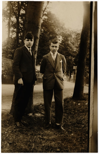 115175 Frans Albers-Pistorius en Dirk te Nijmegen, 08-1929