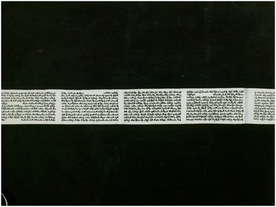116433 Tentoonstelling Kerkelijke Kunst in kasteel raadhuis 16-10-1971. Perkamentenrol ( boek Esther ) van 2,8 cm ...