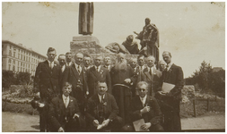 117237 Rome (Italie). Enkele leden van de Nationale Vereniging van Geheelonthouders,, St. Franciscus , gefotograffeerd ...