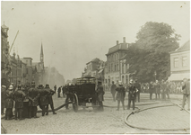 117776 Brandweer demonstratie op de Markt gezien in de richting Marktstraat, door de Vrijwillige Brandweer, 08-07-1925