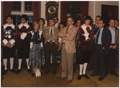 118235 Opening kermis met o.a. het aanzeggen door het Catharinagilde, 1980