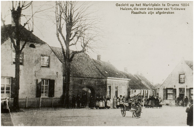 119679 Deurne. Markt. Met de huizen welke gesloopt werden t.b.v. de bouw van het nieuwe Raadhuis, 1894