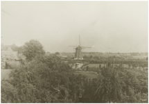 119809 Graanwindmolen in de omgeving van Helmond ( misschien wel in Helmond zelf ), z.j.