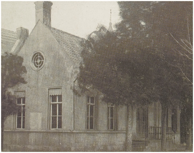 119969 Someren. Op deze foto het eerste raadhuis te Someren gebouwd in het jaar 1769 en gesloopt in 1936, 1936