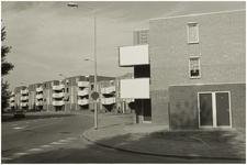 120523 Zuidende. Gezien vanuit de Hemelrijksestraat ( rechts ), 13-10-1983