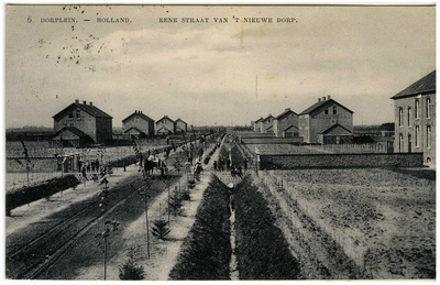 45063 Arbeiderswoningen : Zinkfabriek Zincs de la Campine, Budel-Dorplein, nieuwe huizen in de Liedekerkestraat voor de ...