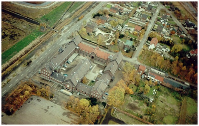 45073 Luchtfoto De Cantine / Hotel St. Joseph, Hoofdstraat 80, Budel-Dorplein, 1960 - 1965