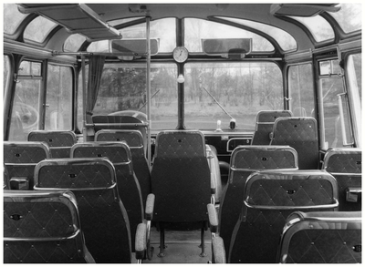 45565 Interieur nieuwe Leylandbus van Autobusdienst F. van Asten, Budel, 1950
