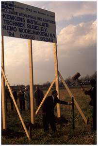45592 Installatiebedrijf Kemkens, Budel: start bouw bedrijfsruimte, 1990