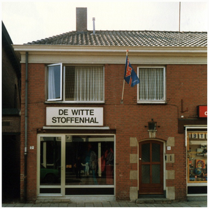 47057 Winkel De witte stoffenhal , Budel, 1985