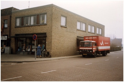 47069 Textielwinkel Davits-Dielissen, Budel, 1985