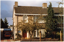 47086 Woonhuis, met voorheen rijschool, Budel, 1985