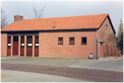 47116 KPJ gebouw, voorheen kunstmest opslag Boerenbond, Budel, 1985