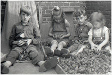 47590 Kinderen van der Wielen, Budel, 1960