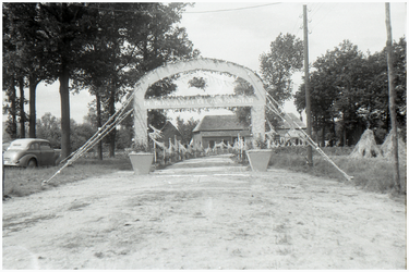 47664 Priesterfeest bij Kuipers op de Berg in Budel, 1954-1955