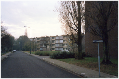 48531 Zicht op de flatgebouwen van de Duitse wijk . gezien vanuit Robert Schumansingel. Gebouwd in 1962. Nu staan er ...