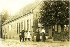 48618 Kortgevelboerderij Maarheeze, circa 1900