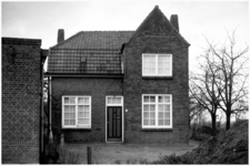48672 Woninghuis van Kemenade, Budel, circa 1960