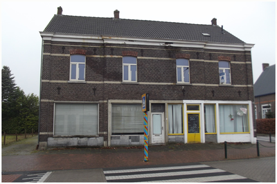 49179 Winkel/woonhuis Budel-Schoot, hoek Grootschoterw/Pater Ullingsstraat, ca 2000