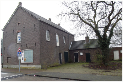 49180 Winkel/woonhuis hoek Grootschoterweg/ Pater Ullingsstraat Budel-Schoot, ca 2000