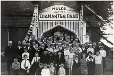 49198 60-jarig huwelijk van Driek van Deurzen-Keunen uit Budel, 1935