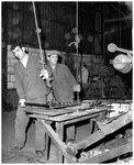 49251 Werken in de zinkfabriek Budel-Dorplein, smelterij voor maken lingo's, 1955-1965