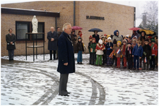 49367 Opening St. Anna-school, Budel, door Burgemeester Boudrie, 1974