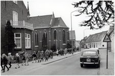 50096 Afscheid juffrouw Clerckx, St. Anna-school, Budel, 21-12-1967