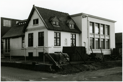 50162 Coöperatieve Zuivelfabriek St. Antonis, Budel, later bouwmaterialen handel, ca 1960 -1970