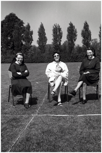 50327 Zusters van Liefde, Budel, jaren 1960-1970