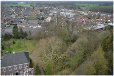 50392 Luchtfoto, genomen vanuit kerktoren R.K.Kerk O.L.V. Visitatie Budel, 10-04-2019