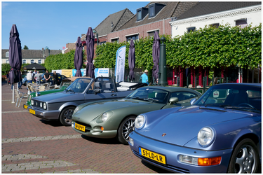 50490 Oldtimerdag in Budel op het Capucijnerplein