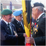 50824 Onthulling oorlogsmonument 'Sporen uit het Verleden' op de Markt in Budel, 20-09-2019