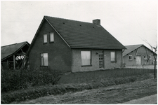 50973 Woonhuis met schuren, Budel, 1983-1987