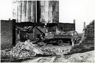51757 Sloop thermische fabriek KZM, zinkfabriek, Budel-Dorplein, 9-11-1974