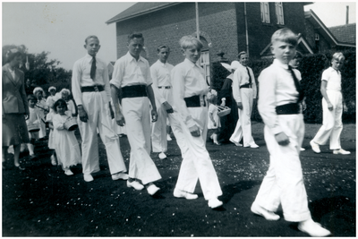 51880 Gymnastiek Vereniging Vlug en Vrij, Budel-Dorplein, circa 1950