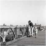 51996 Aanleg A2/E9, Maarheeze, eventjes kijken vanaf de Baileybrug, 1969-1970