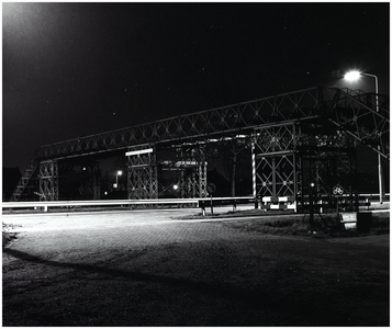 52006 Maarheeze bij nacht, Maarheeze, Baileybrug Maarheeze en A2, 1968