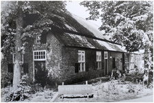 52049 Kortgevelboerderij De Keunenhoek , Budel , gebouwd in 1756, circa 1960