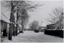 52060 Straatbeeld Stationsstraat, Maarheeze, circa 1960