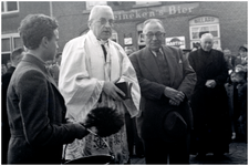 52193 Inzegening en opening Kiosk, Budel, zie AA-kroniek 2006-04, 25-04-1954