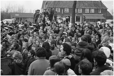 52515 Sint Nicolaas intocht met paard en wagen, Soerendonk, 1969