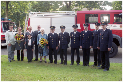 52555 Koninklijke onderscheidingen bij Brandweer gem Maarheeze, Maarheeze, 2002-2003