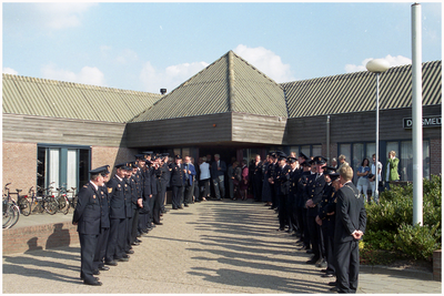 52556 Koninklijke onderscheidingen bij Brandweer gem Maarheeze, Maarheeze, 2002-2003