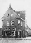 29338 Slagerij Coöp. ETOS, Minckelersplein, hoek Musschenbroekstraat, 1935