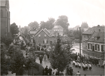 64181 Begrafenisstoet slachtoffers in de St. Jorislaan, 23-09-1944