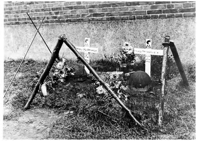 149171 Soldatengrave ( Britse tankbemanning ? ), Eindhovenseweg, 09-1944